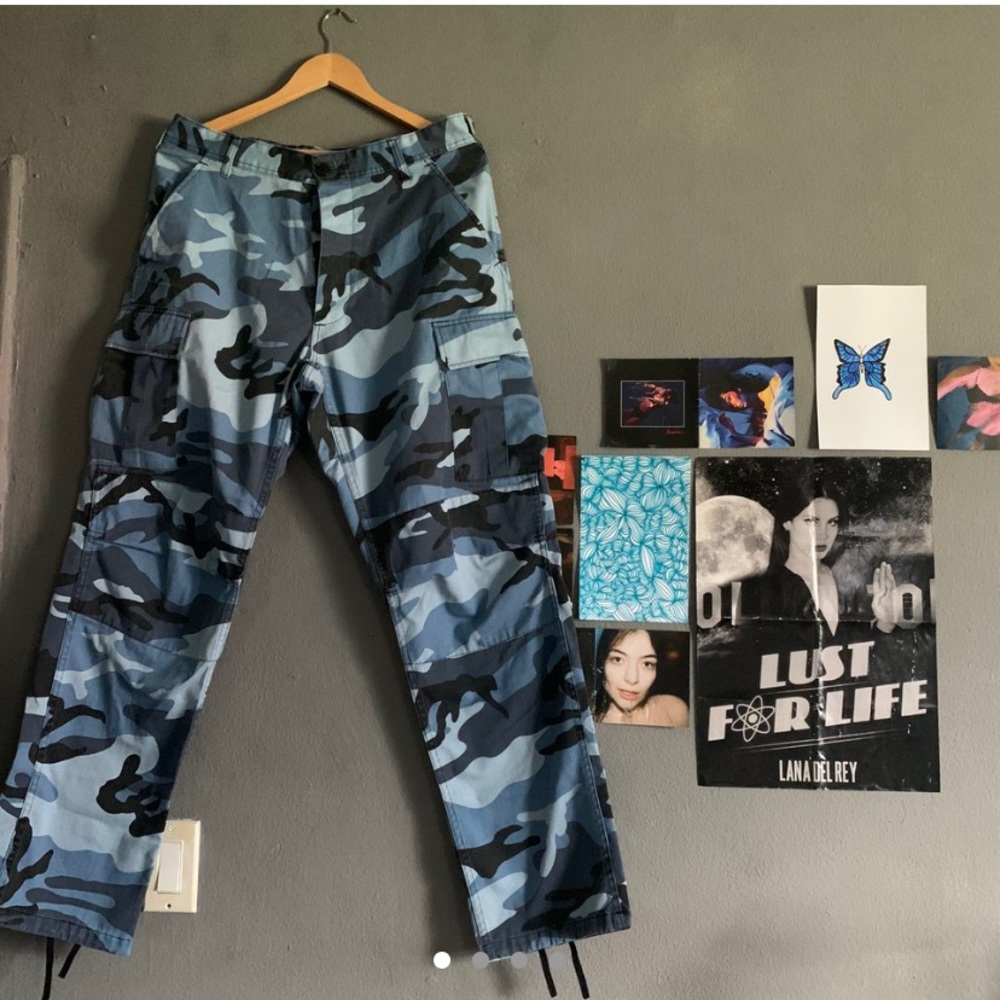 blue camo pants